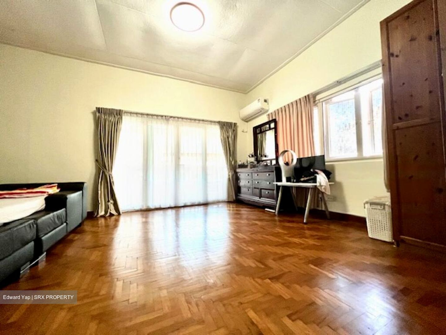 Duchess Avenue (D10), Semi-Detached #612651071